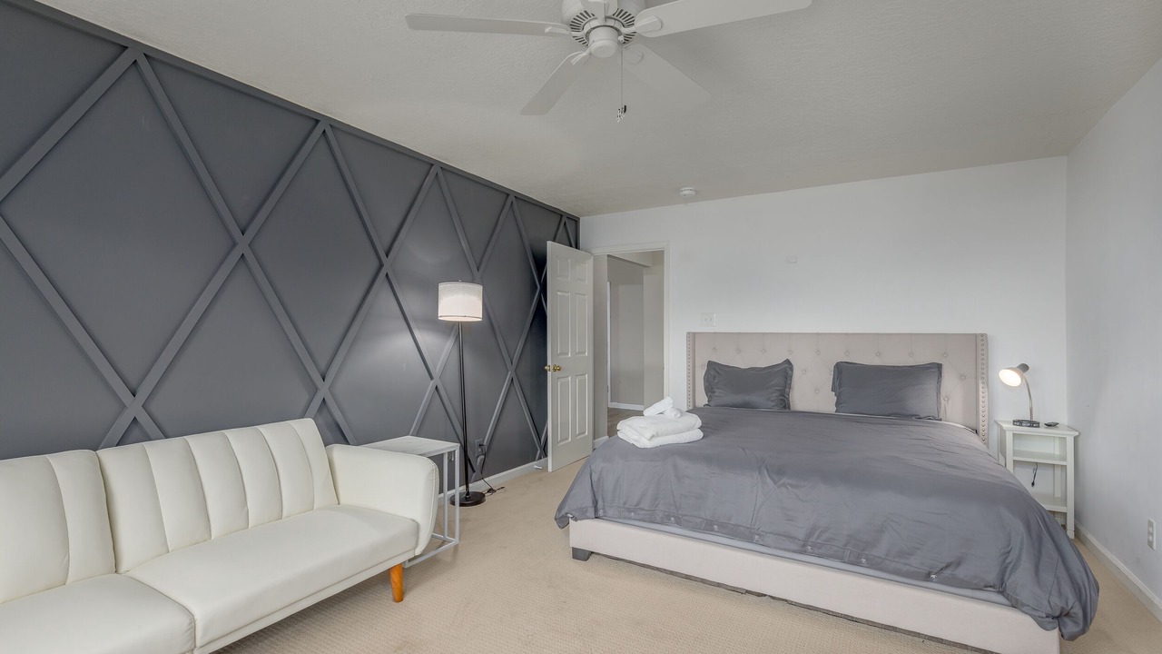 Photo of Bedroom in West Bluff