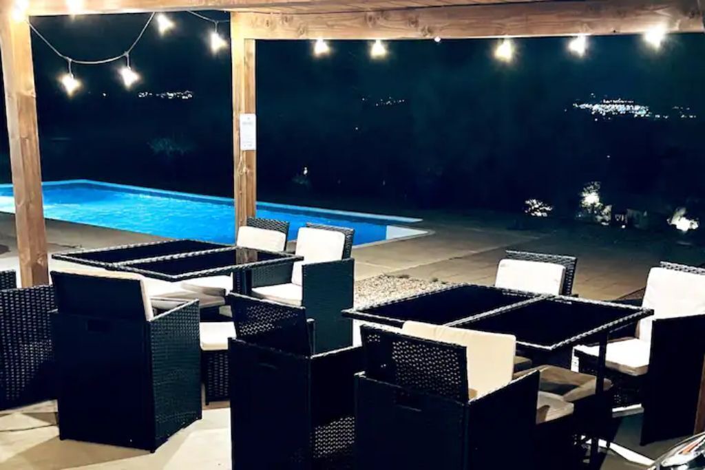 Photo of Outdoor in West Bluff