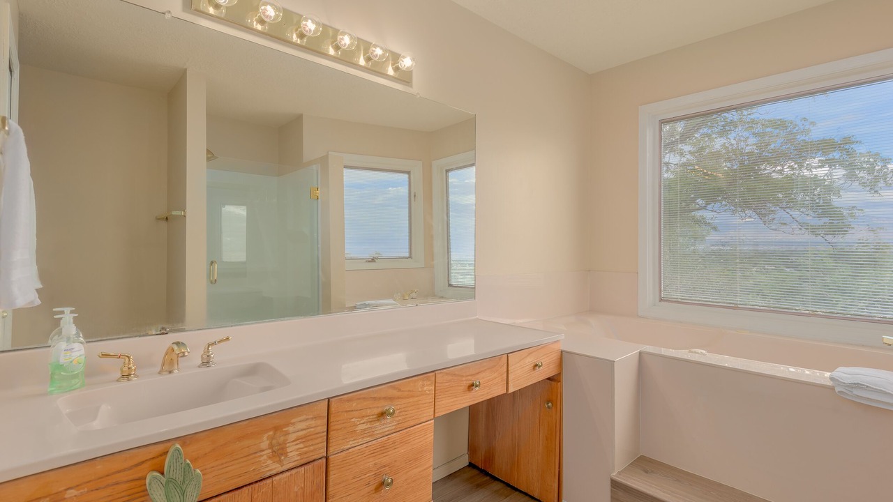 Photo of Bathroom in West Bluff