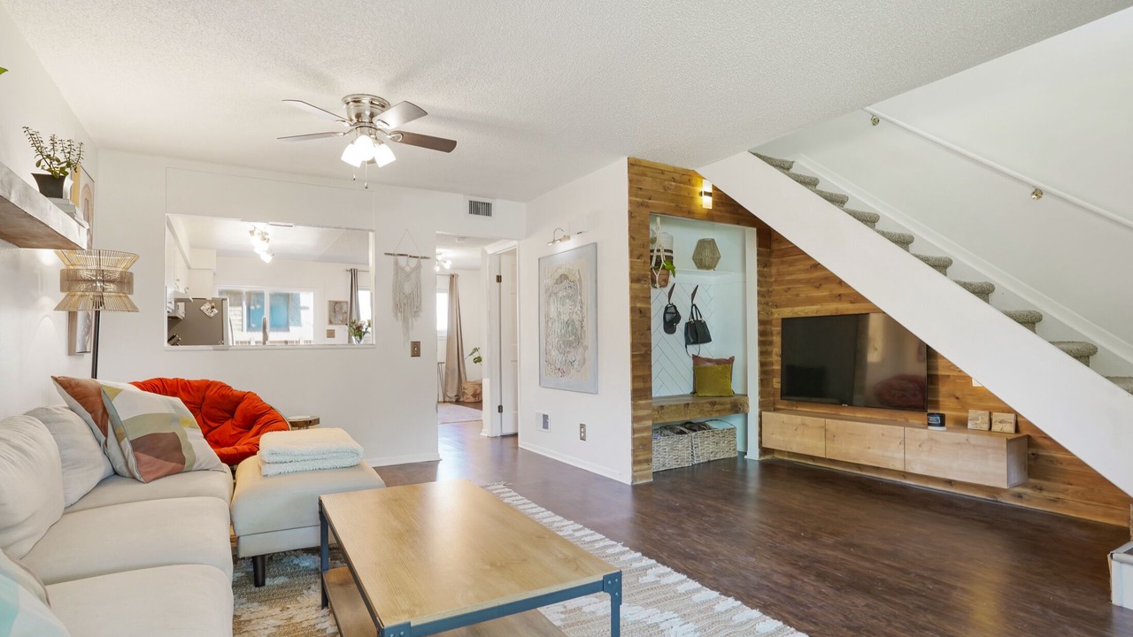 Photo of Livingroom in Willow Park