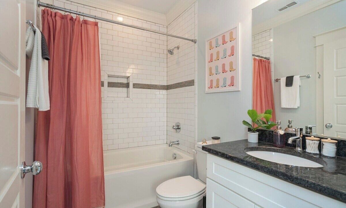 Photo of Bathroom in Inglewood