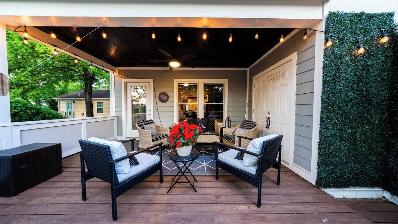 Photo of Patio Balcony in Inglewood