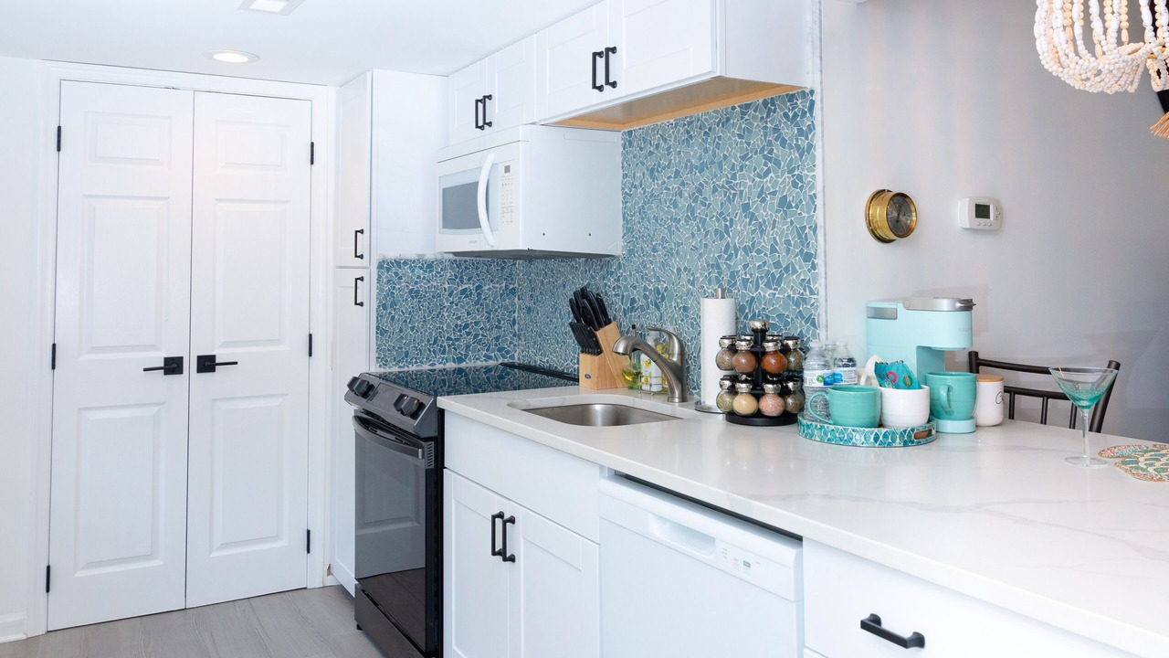 Photo of Kitchen in Cape Saint Claire