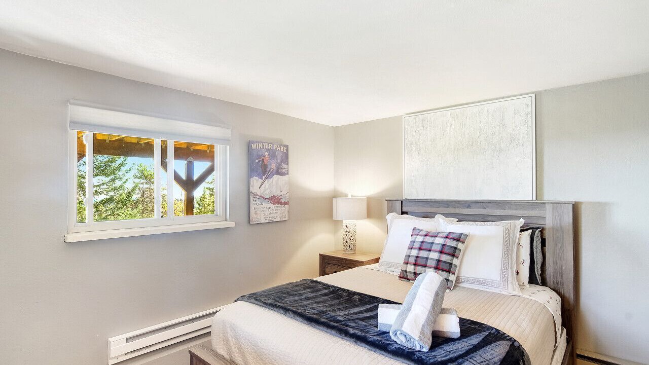 Photo of Bedroom in Evergreen