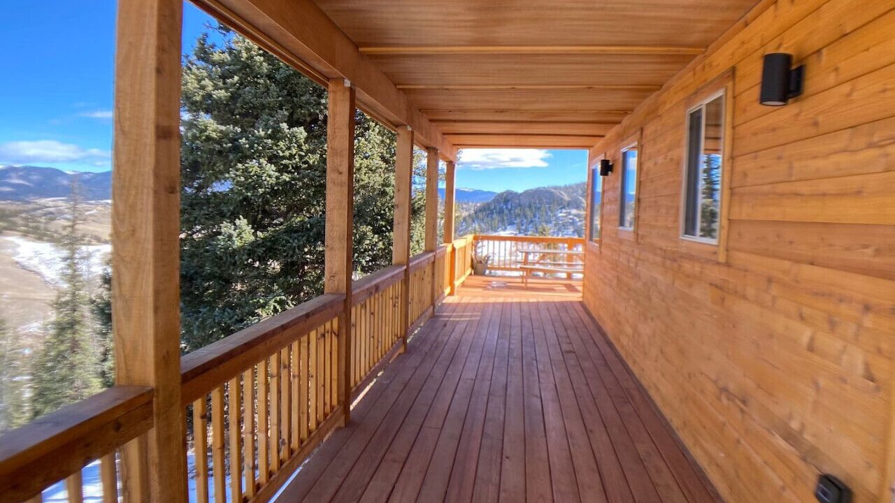 Photo of Patio Balcony in Indian Mountain