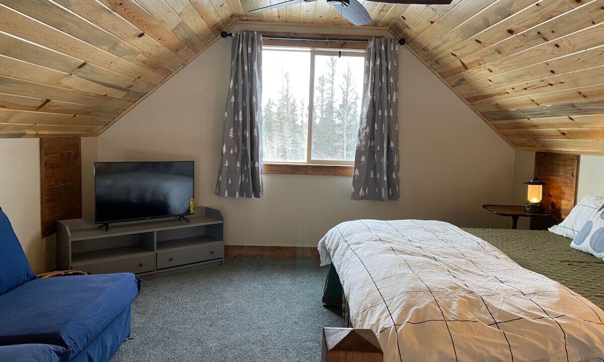 Photo of Bedroom in Indian Mountain