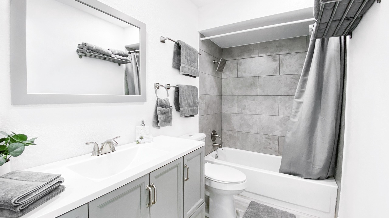 Photo of Bathroom in Green Valley North