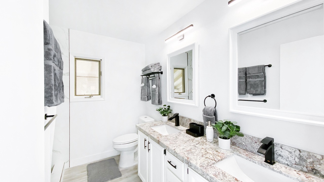 Photo of Bathroom in Green Valley North