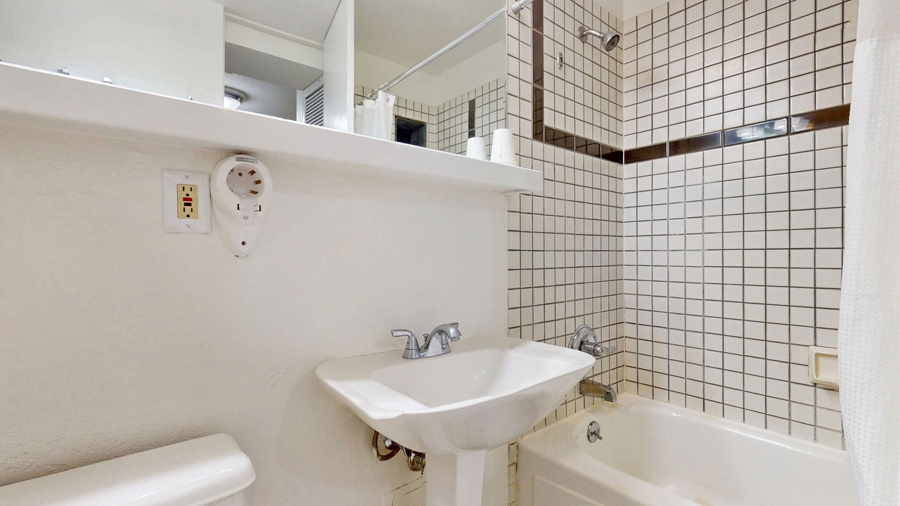 Photo of Bathroom in West End
