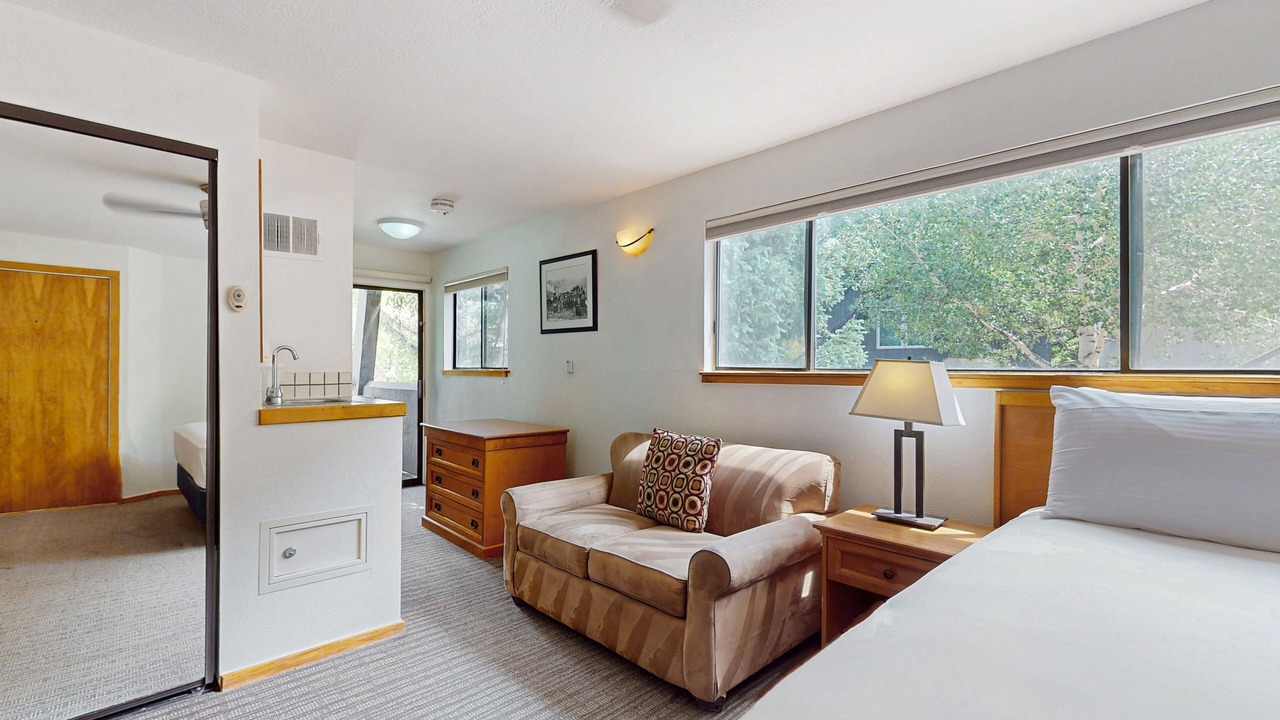 Photo of Bedroom in West End