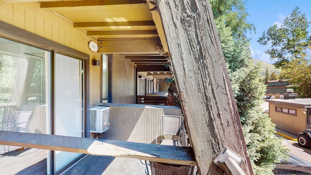 Photo of Outdoor in West End