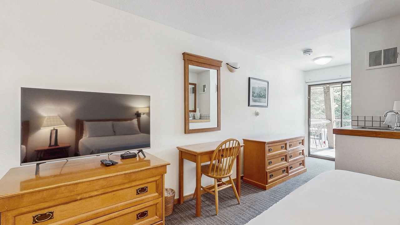 Photo of Bedroom in West End
