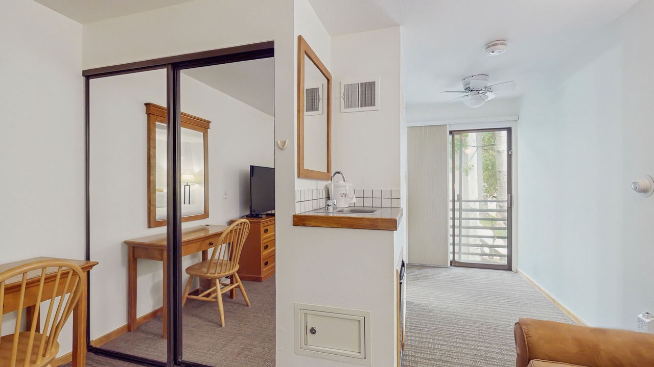 Photo of Livingroom in West End