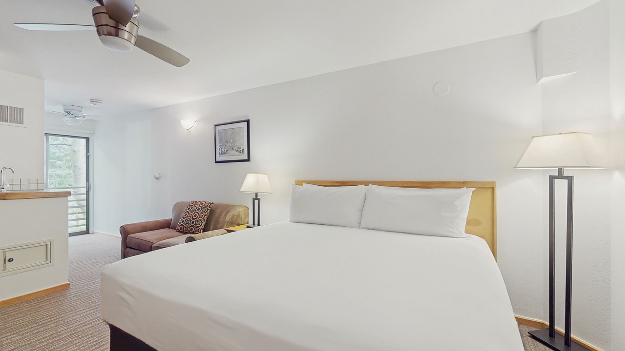 Photo of Bedroom in West End
