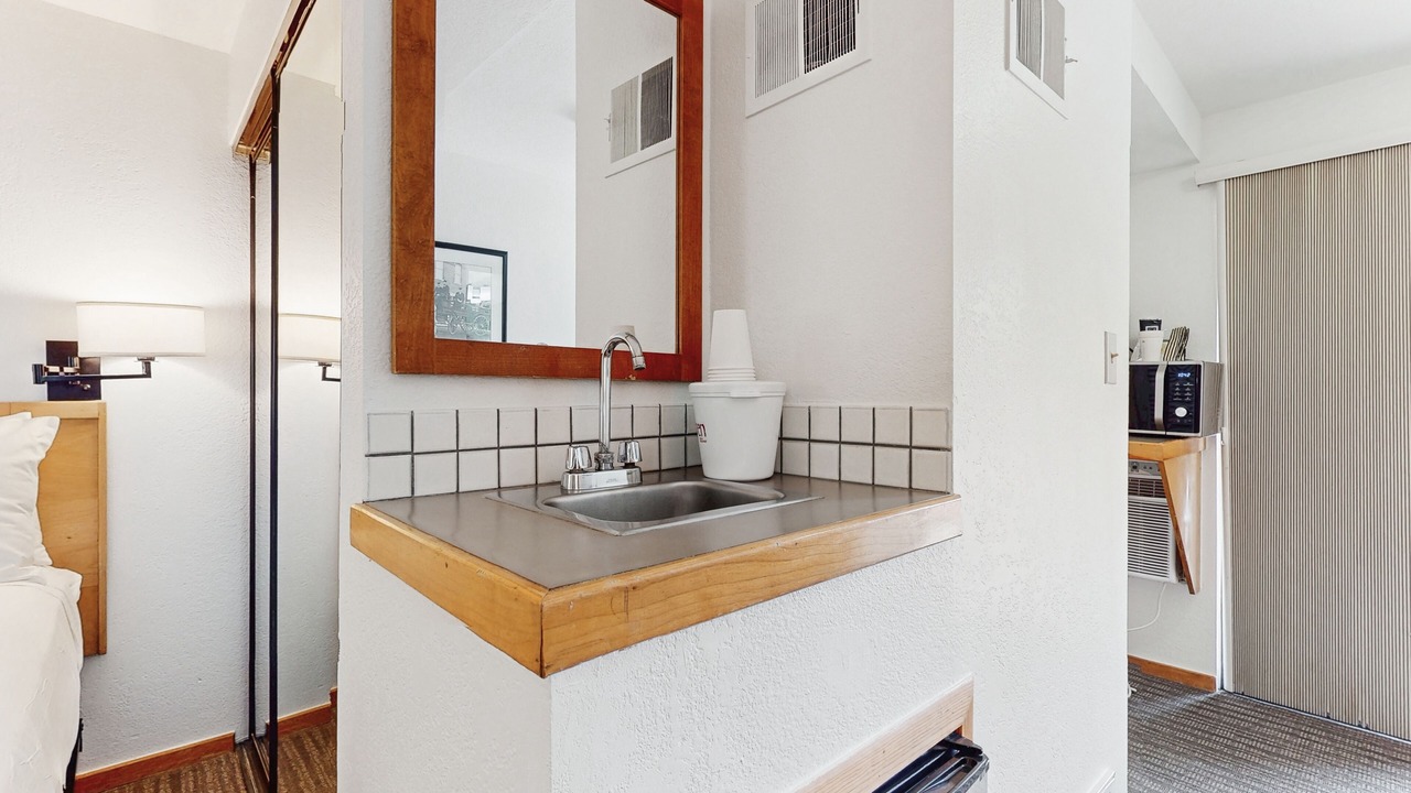 Photo of Bedroom in West End