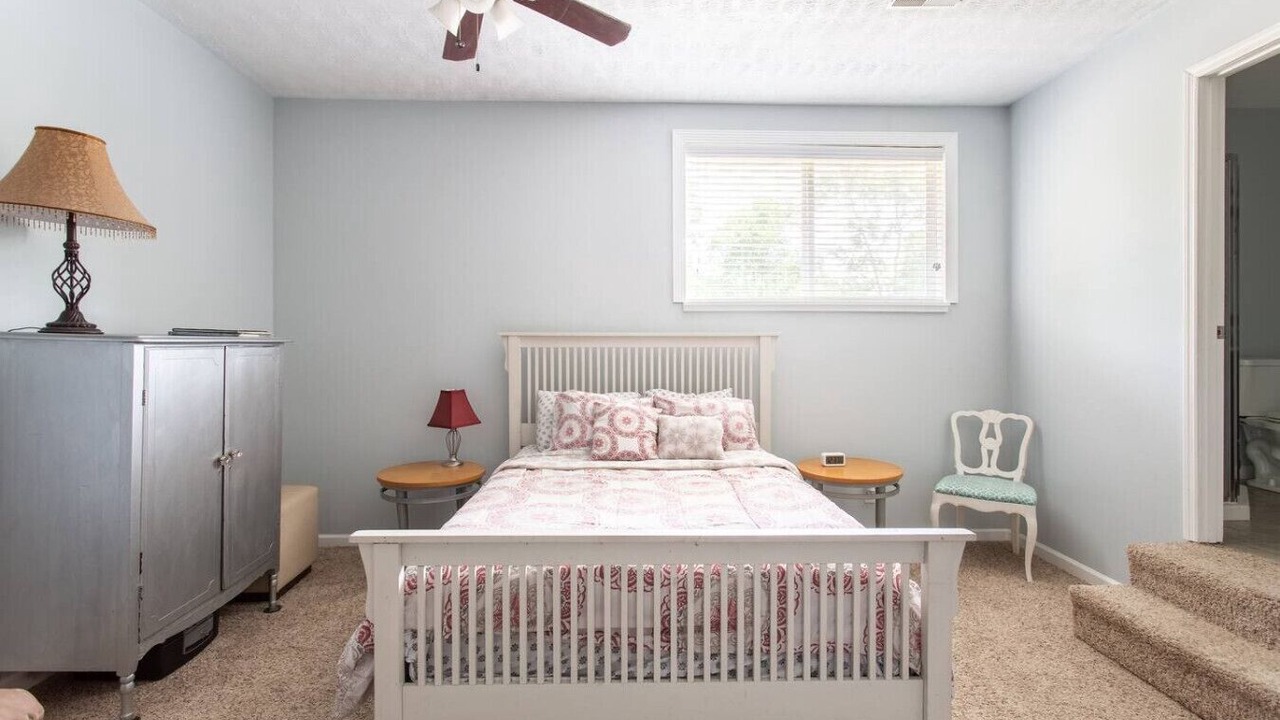 Photo of Bedroom in Cleveland Park