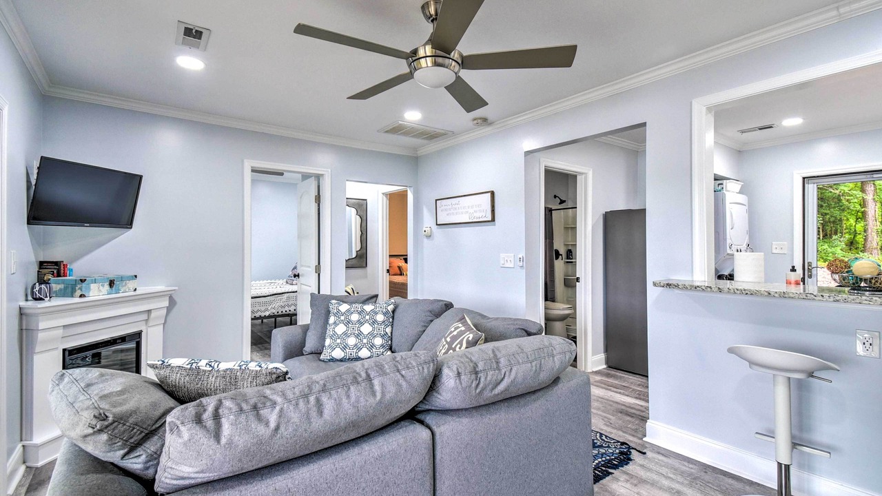 Photo of Livingroom in Dutton