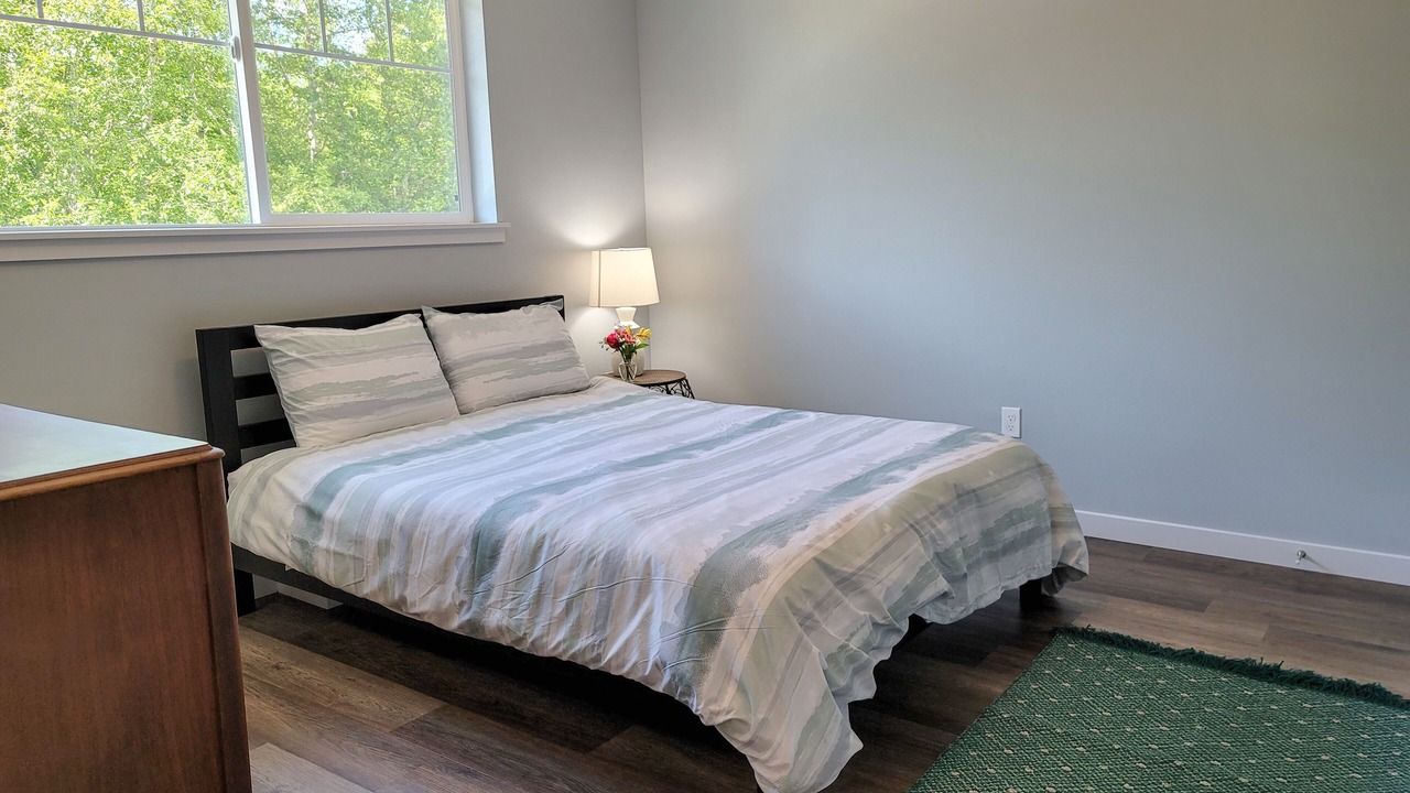 Photo of Bedroom in Netarts