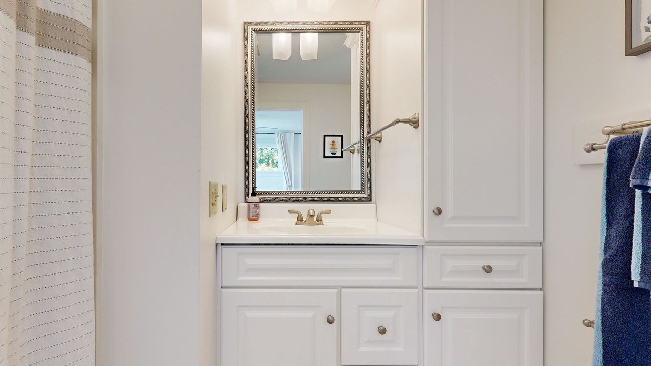 Photo of Bathroom in Rockland