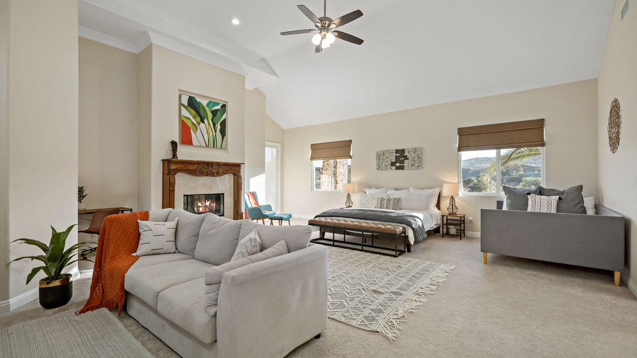 Photo of Livingroom in Murrieta