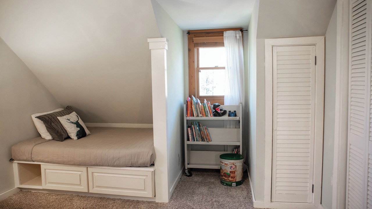 Photo of Bedroom in Knoxville