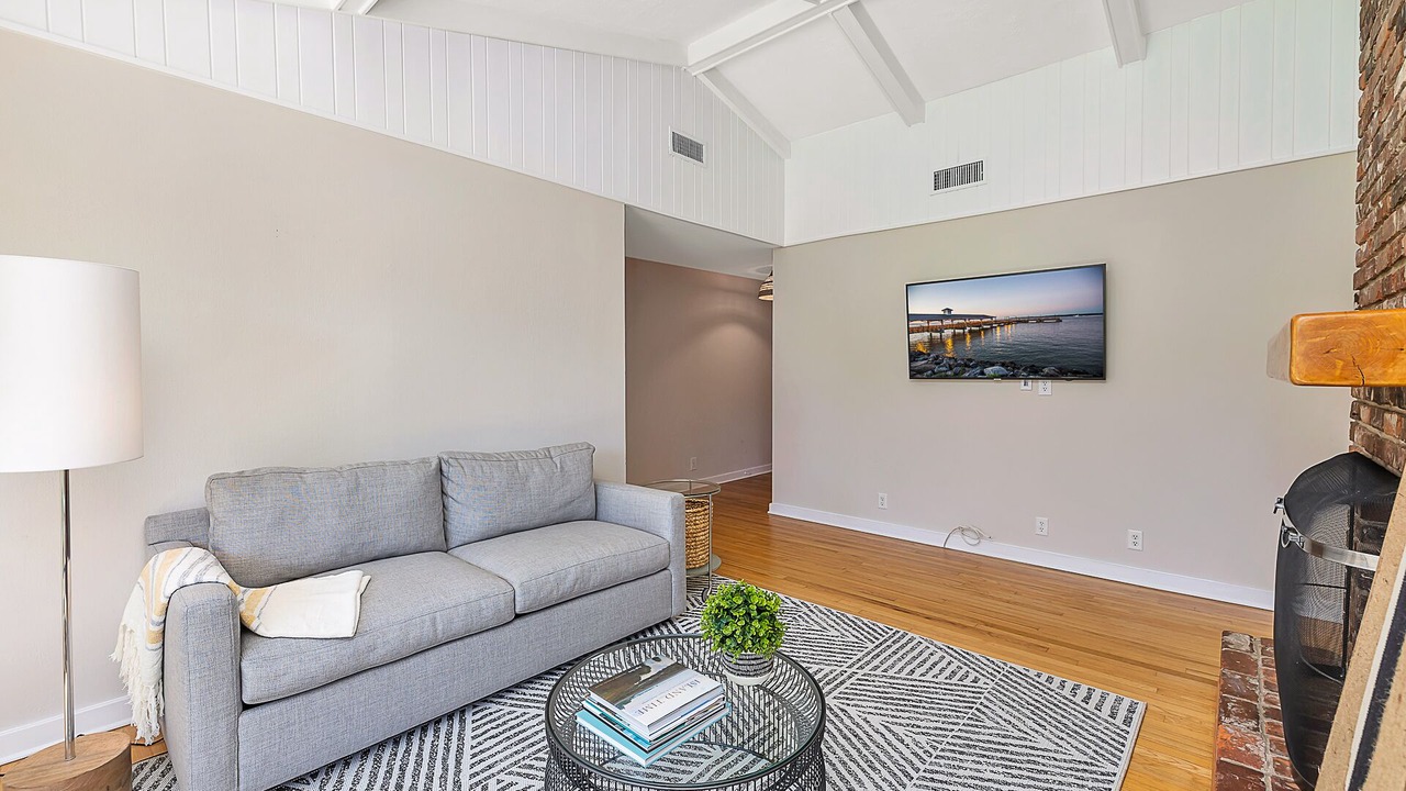 Photo of Bedroom in Saint Simons Heights