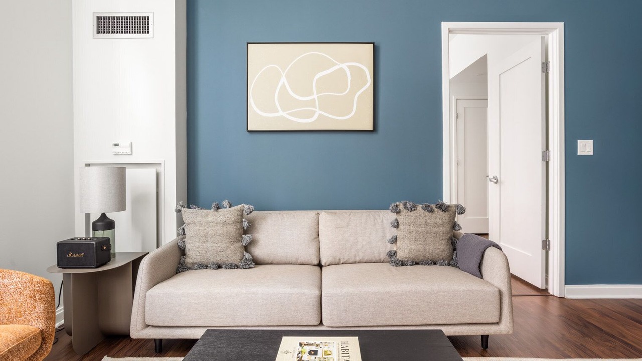 Photo of Livingroom in East Cambridge