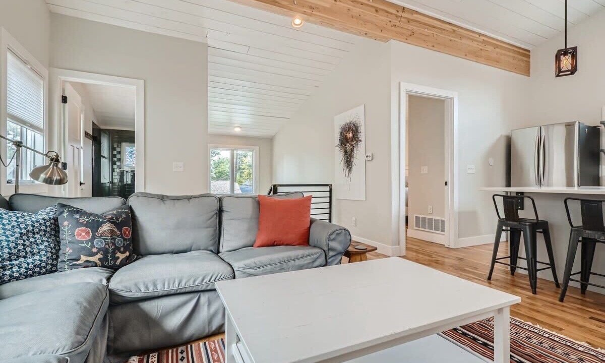 Photo of Livingroom in Berkeley