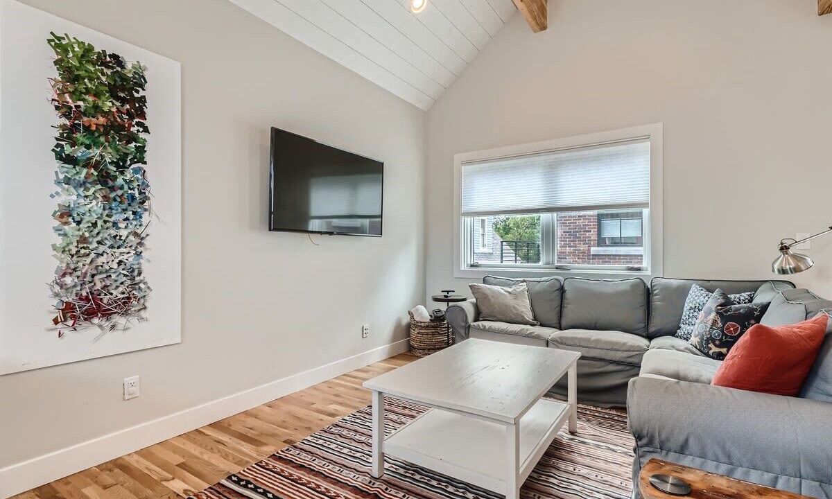 Photo of Livingroom in Berkeley