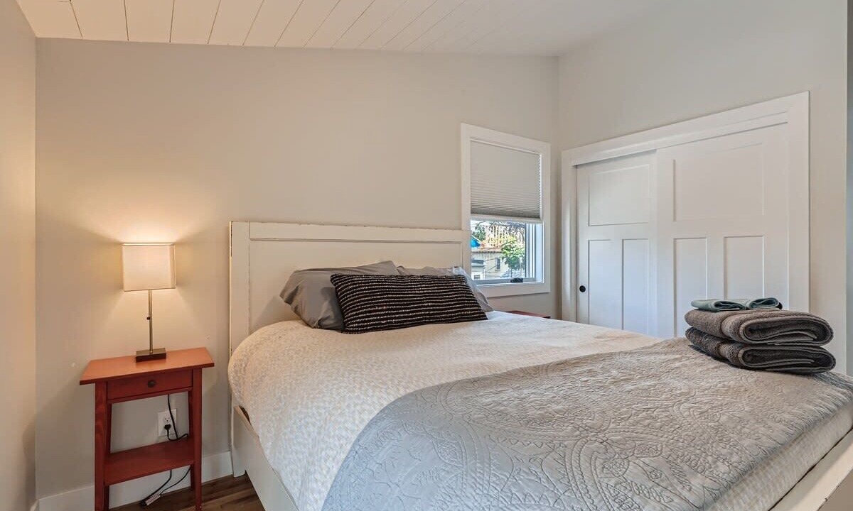 Photo of Bedroom in Berkeley