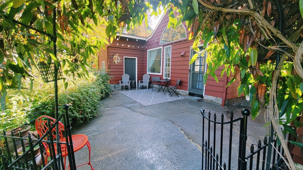 Photo of Patio Balcony in Bolton