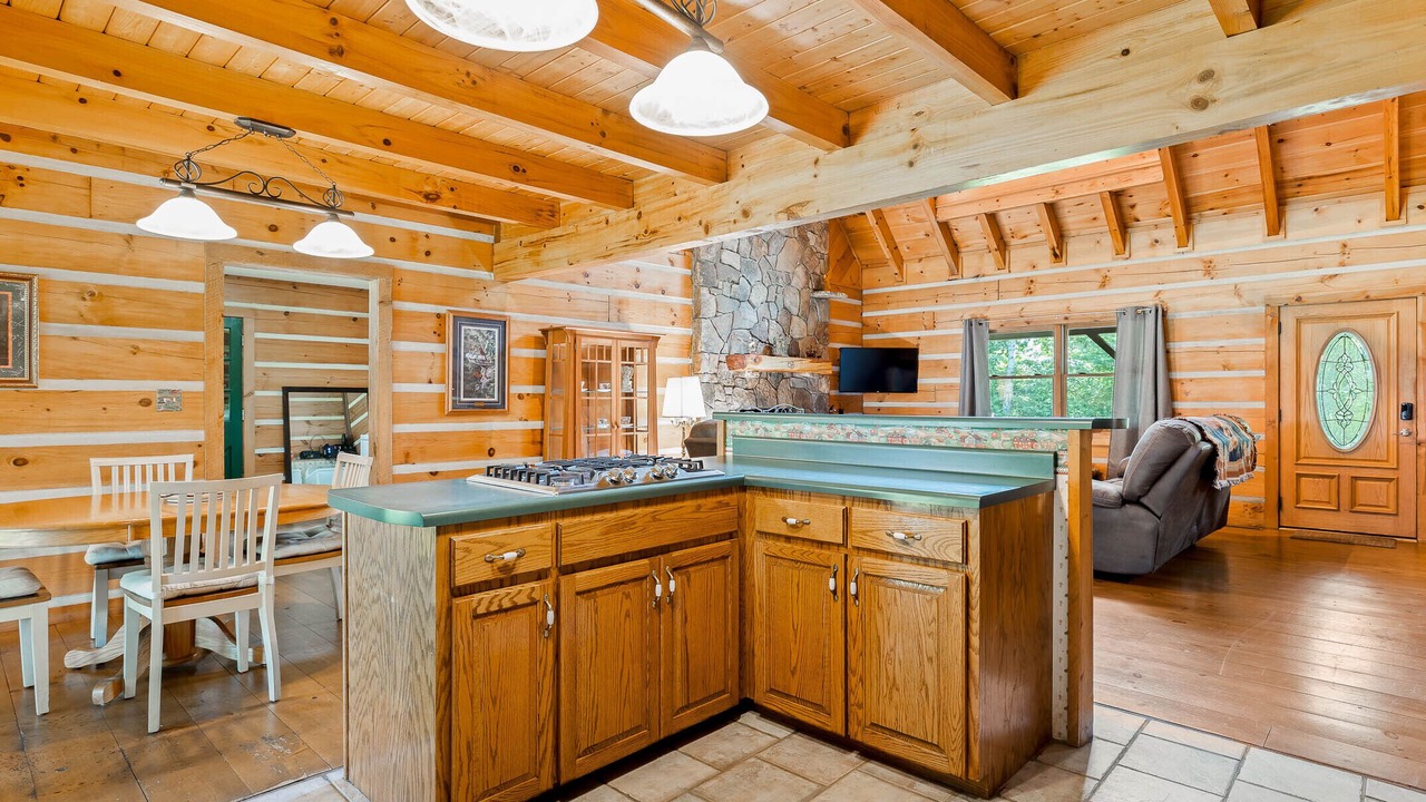 Photo of Bedroom in Lookout Mountain