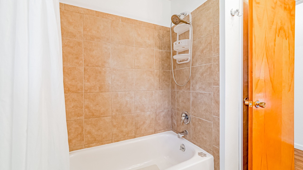 Photo of Bathroom in Harbor