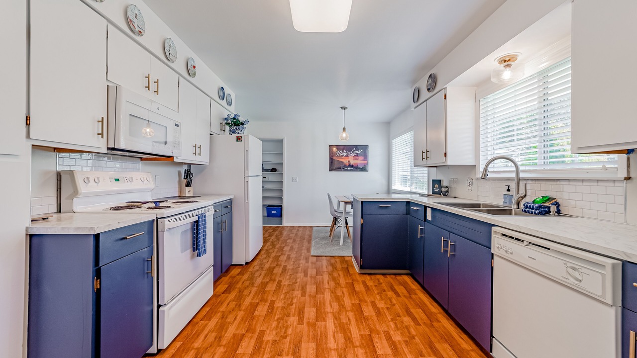 Photo of Kitchen in Harbor