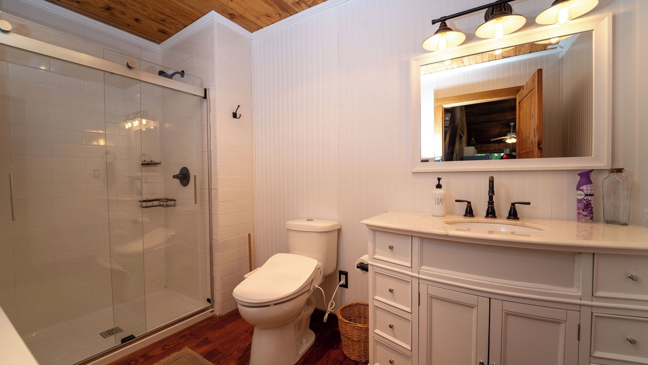 Photo of Bathroom in Miami Park