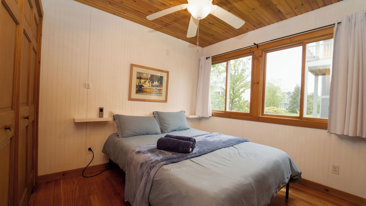 Photo of Bedroom in Miami Park