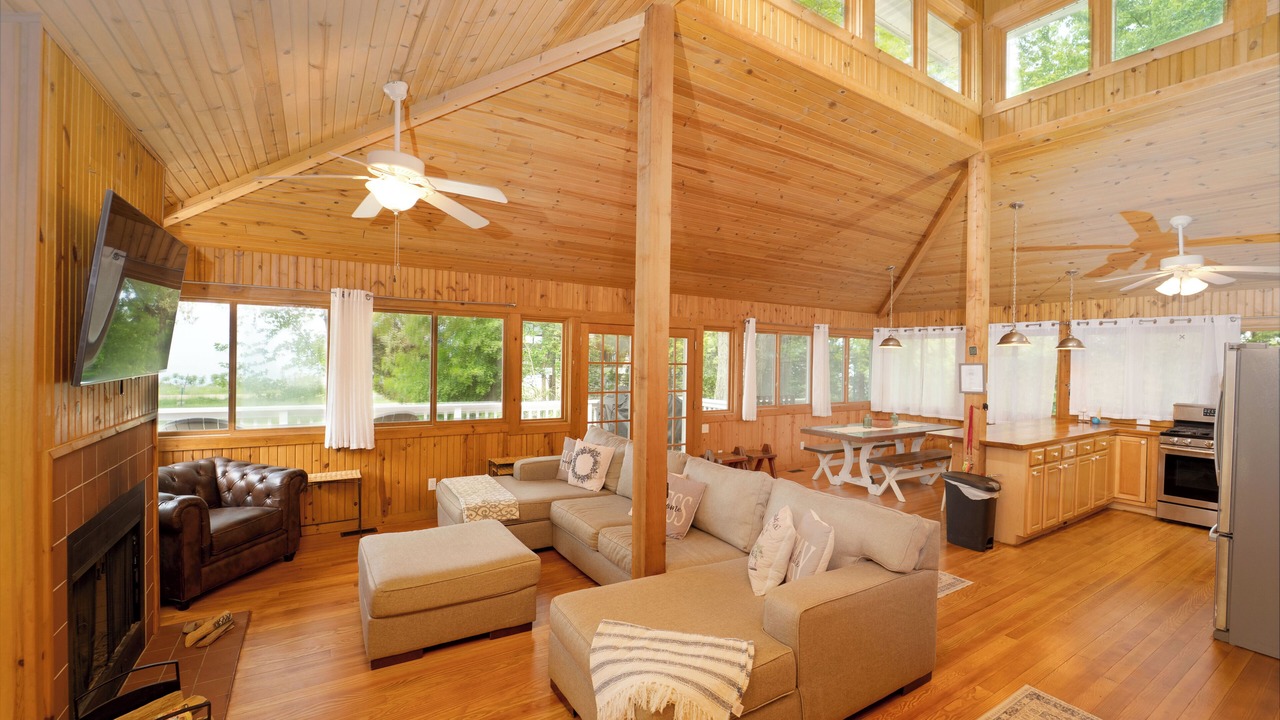 Photo of Livingroom in Miami Park