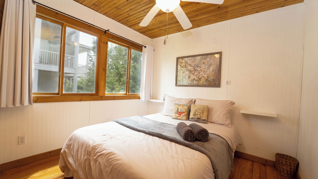 Photo of Bedroom in Miami Park
