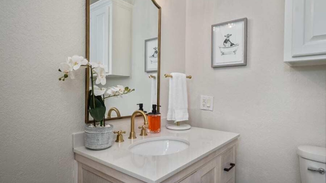 Photo of Bathroom in Enchanted Oaks