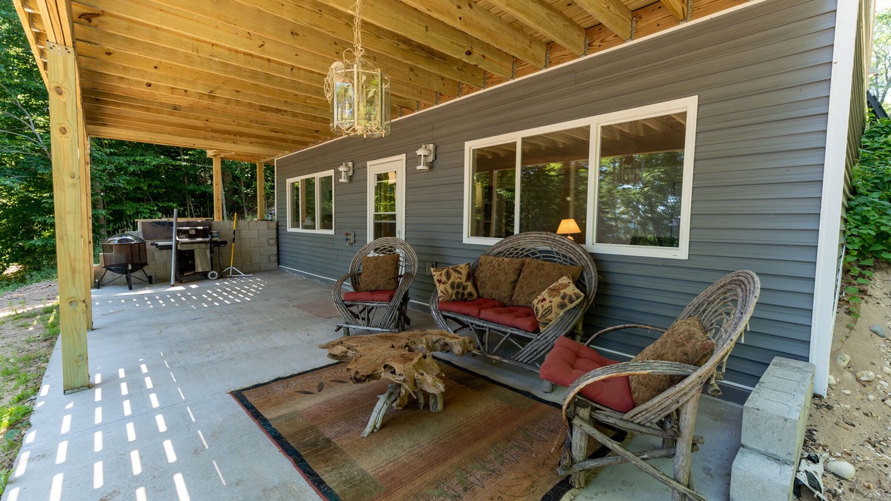 Photo of Patio Balcony in Manistique