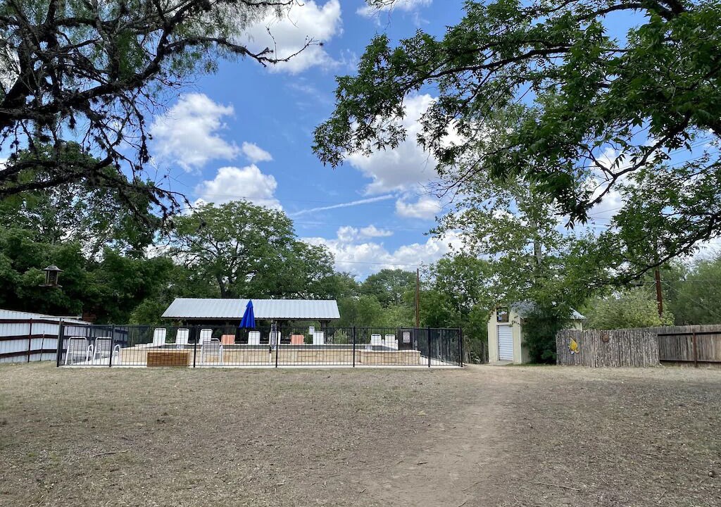 Photo of Outdoor in Leakey