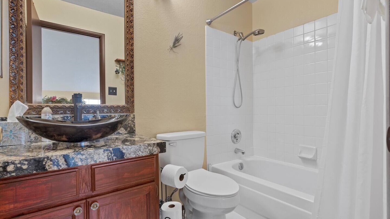 Photo of Bathroom in North Las Vegas