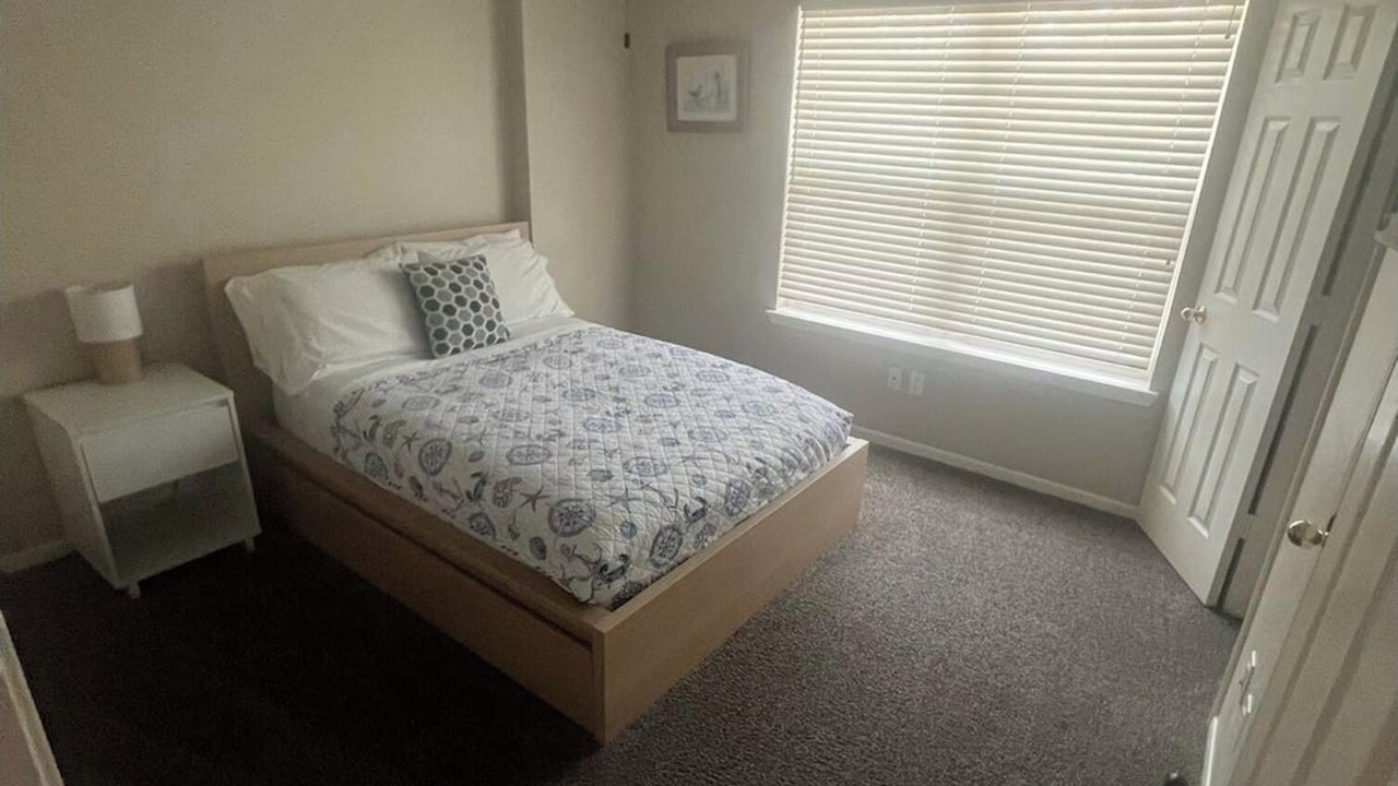 Photo of Bedroom in League City