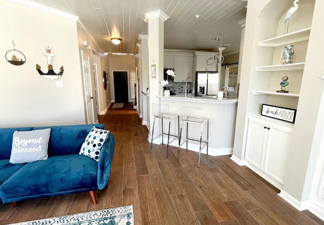 Photo of Livingroom in League City