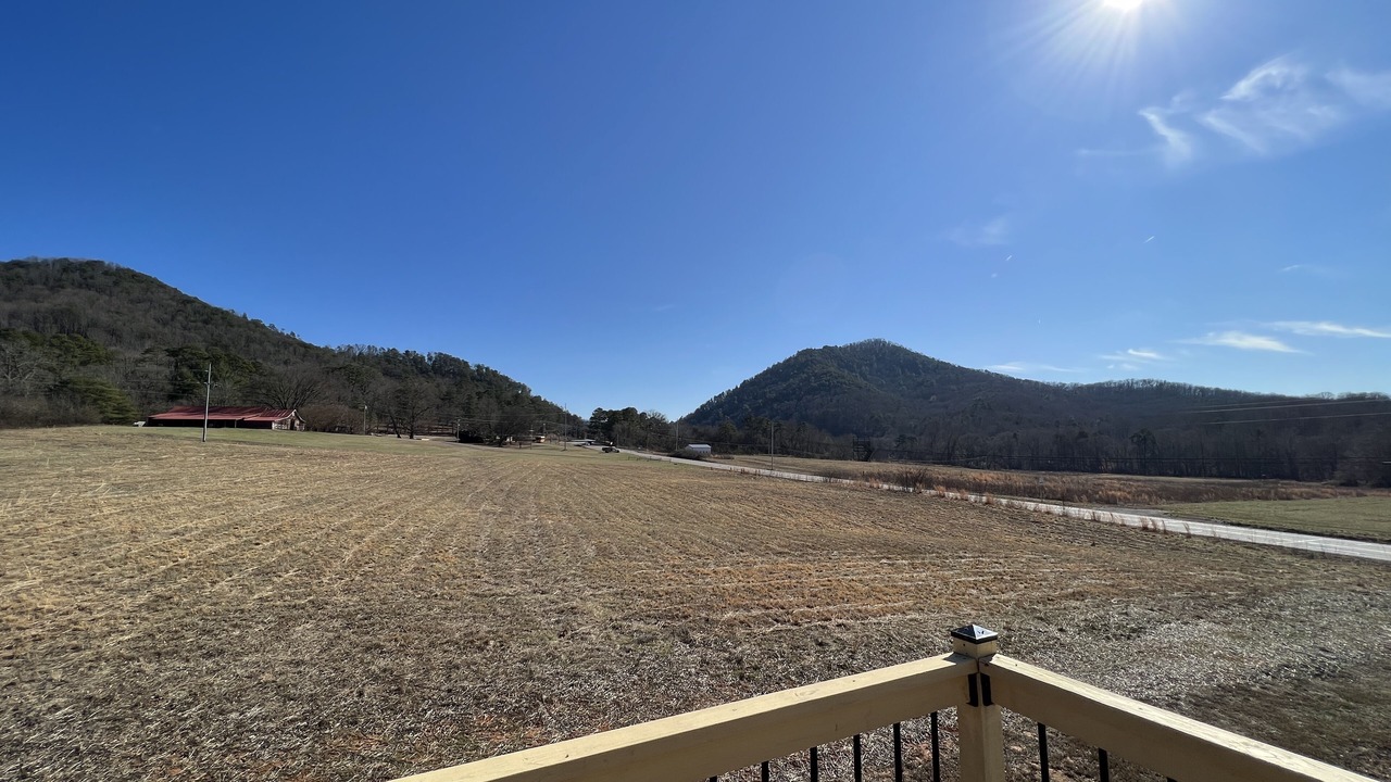 Photo of Outdoor in Benton
