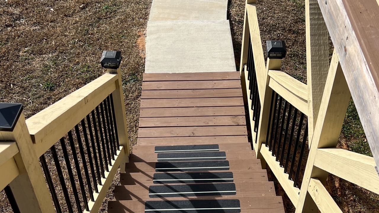 Photo of Outdoor in Benton
