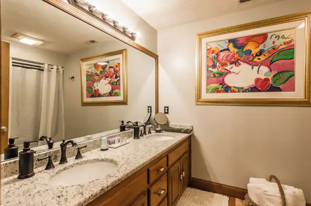 Photo of Bathroom in Gallatin