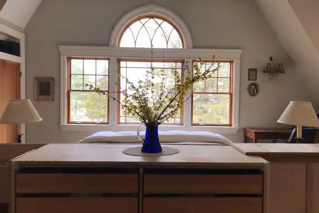 Photo of Bedroom in Saunderstown