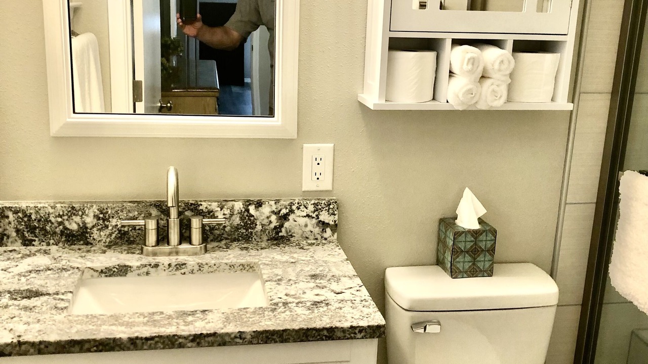 Photo of Bathroom in Northeast Heights