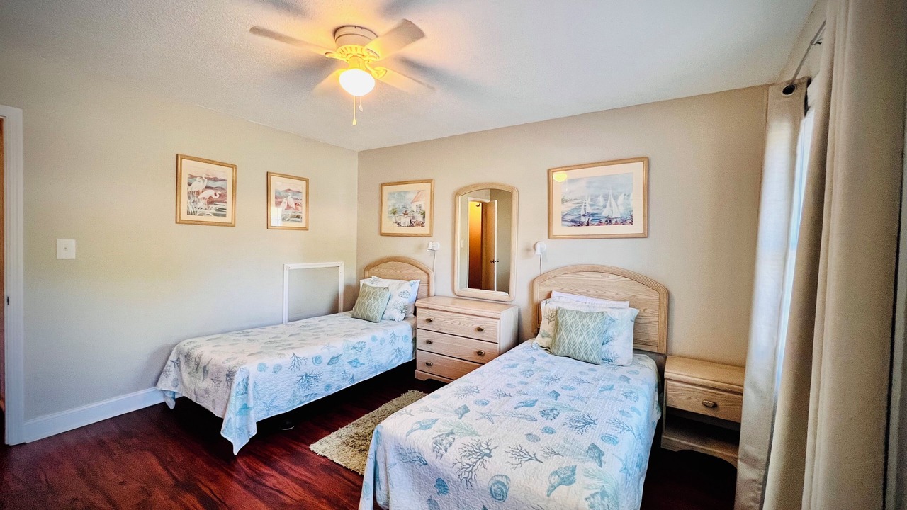 Photo of Bedroom in Golden Mile